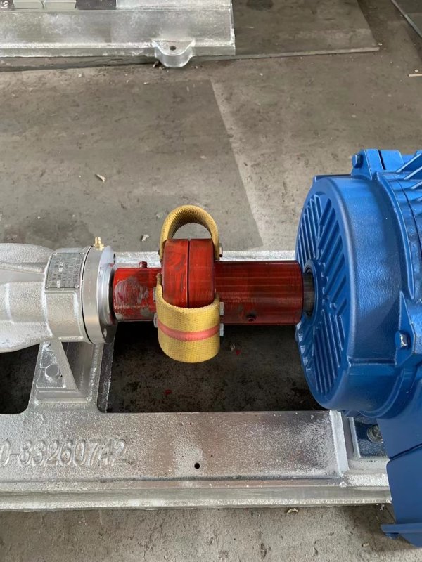 無錫一方泵業(yè) 導熱油泵配件(jiàn)聯軸器